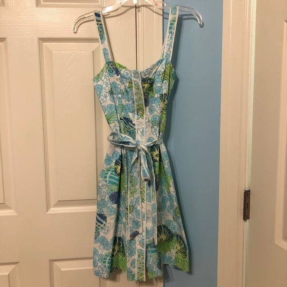 Lilly Pulitzer button down dress - Picture 1 of 3